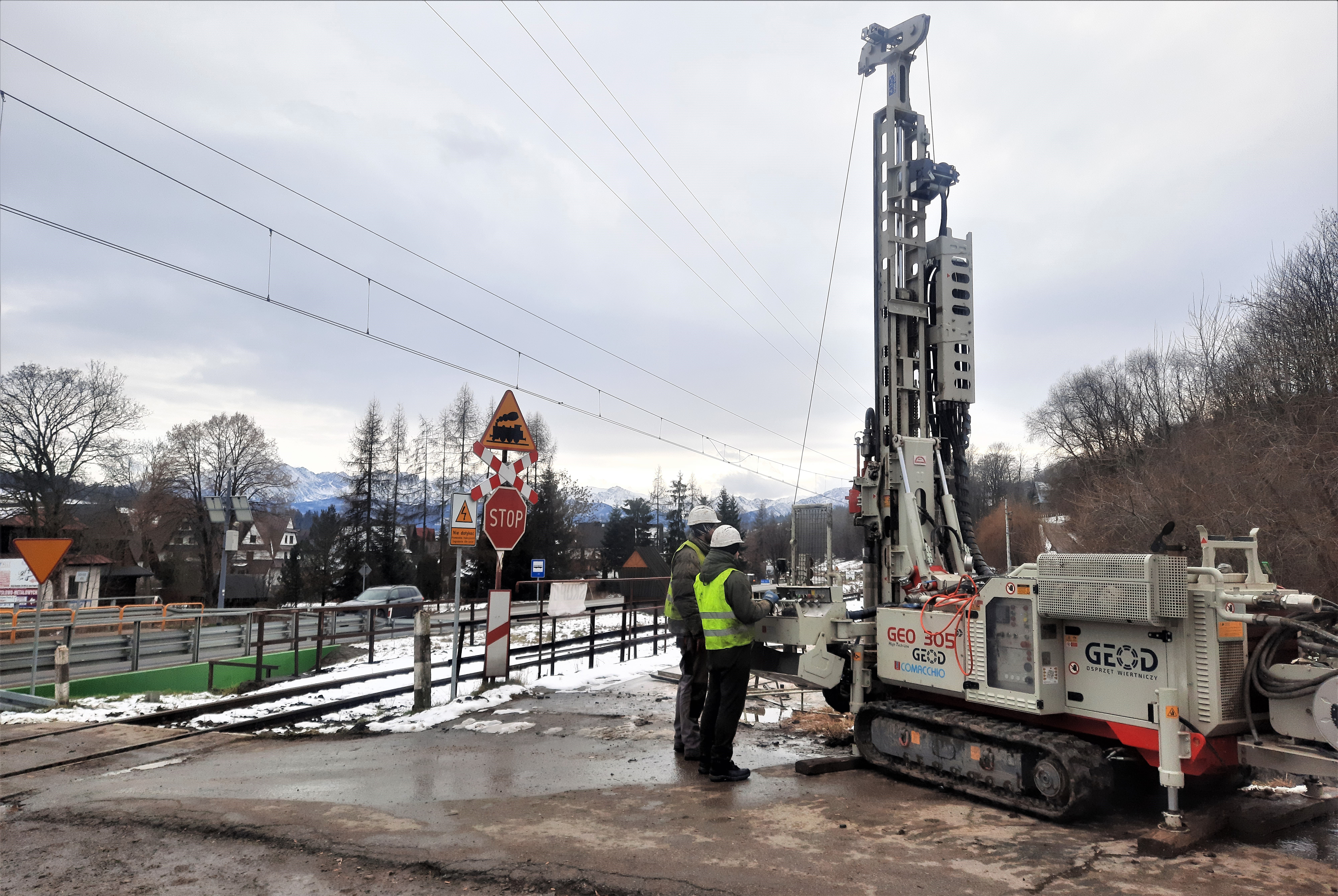 badania geotechniczne wiercenia rdzeniowe malopolskie